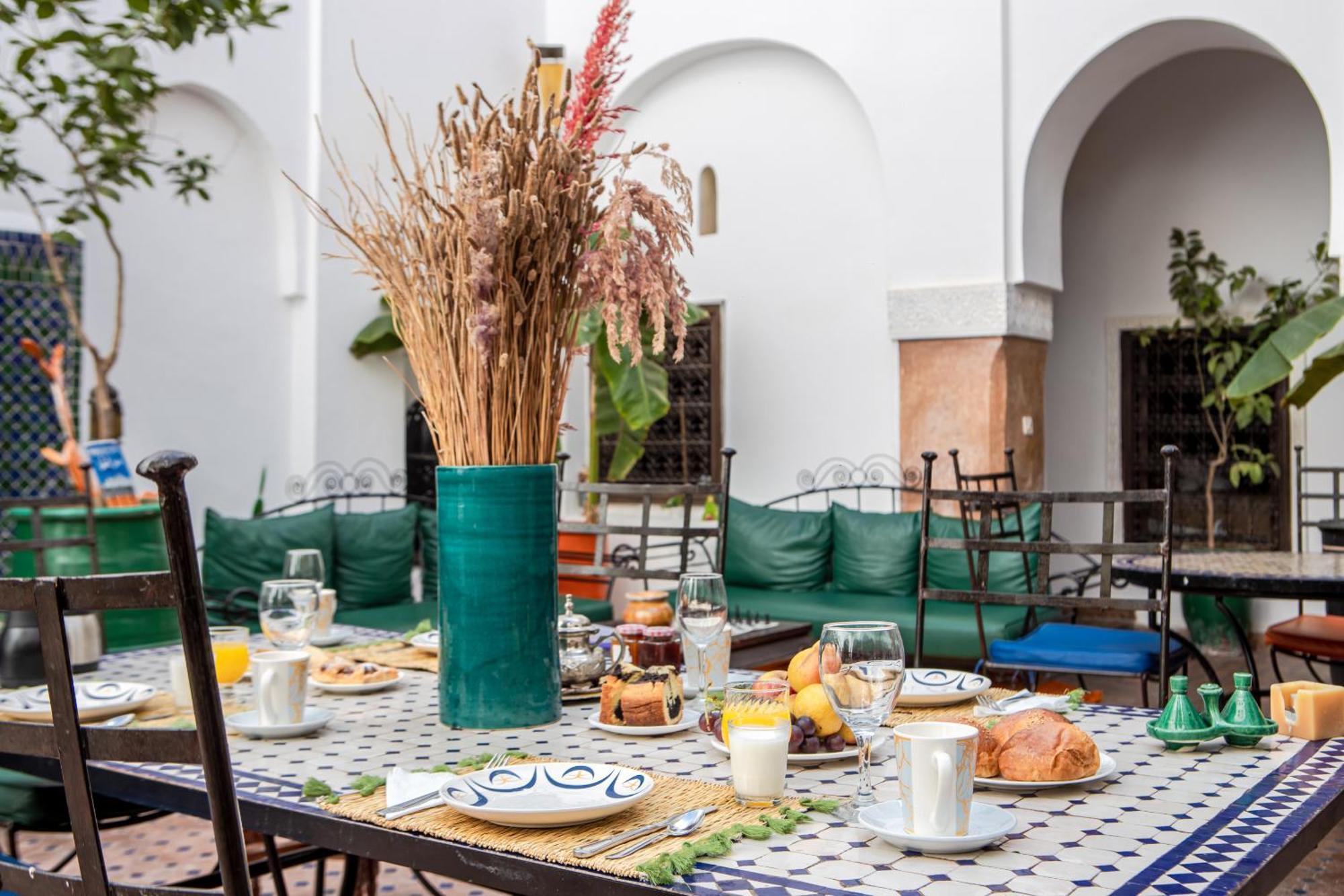 Le Jardin De Lea, & Alojamento de Acomodação e Pequeno-almoço 3*